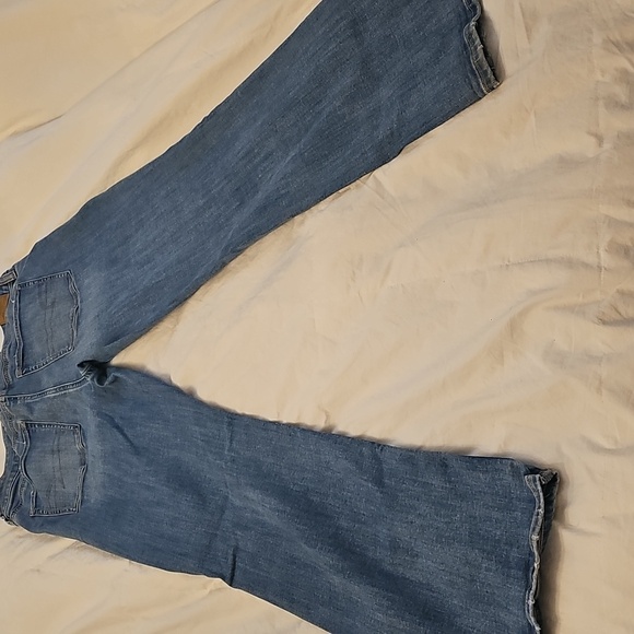 American Eagle Kick Boot Jeans - Picture 3 of 9
